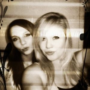 Meet your Posher, Cierra